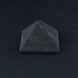 Shungiet / Shungite Piramide