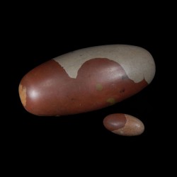 Shiva Lingam of Kosmisch ei