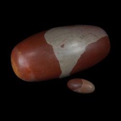 Shiva Lingam of Kosmisch ei